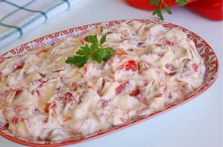 Umak od grilovane paprike -  Biber Yogortlama