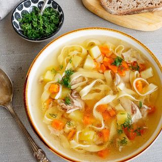 Суп лапша с говядиной 