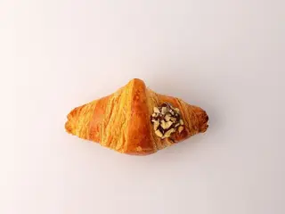 Міні-круасан зі згущеним молоком (55g)