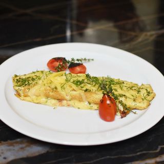 Омлет від шефа з сиром та томатами (230г)