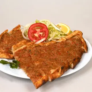 Пиде с кайма