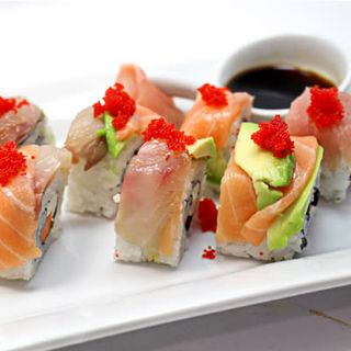 Sushi Uramaki Rainbow (8 Uds.)