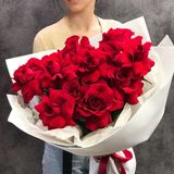 Buchet din 11 Trandafiri Francezi Rosii