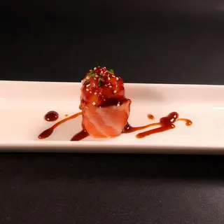 Salmón Y Atún Picante (2 Uds.)