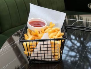 Картопля фрі 150/30г