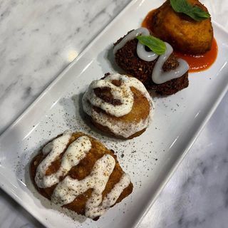 Frittatina cacio e pepe