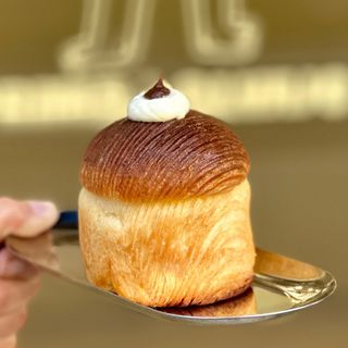 Cruffin De Manzana Y Salvia *Especial De Otoño