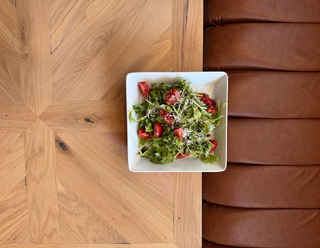 Rukola, cherry paradajz