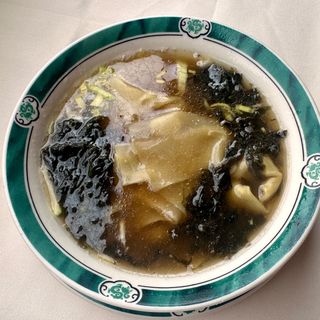 Sopa de Wan Tun