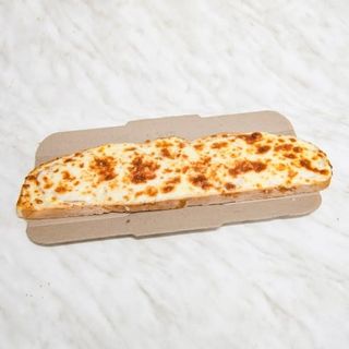 Принцеса с луканка и кашкавал