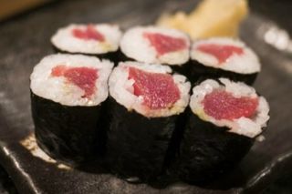 Maki Atún (6 Pzs.)