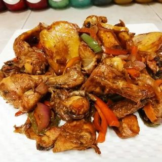 1/4 Chicken Platter Kienyeji (Prep time 30-45min)