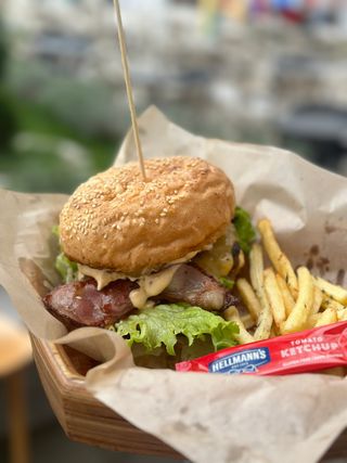 NEW!!! Angus Pineapple Burger (650g)