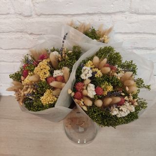 Ramo De Flor Seca En Colores Variados