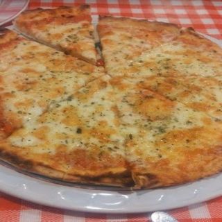 35. pizza formaggio di capra