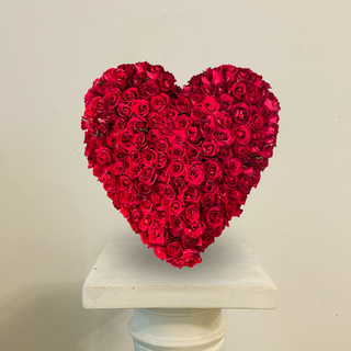 Corazón De 71 Rosas "Latido"