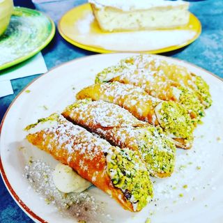 Cannolo al cioccolato