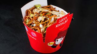 Noodles de grau cu pui portie mare