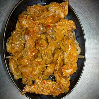 Свински Дроб С Карамелизиран Лук (300г)