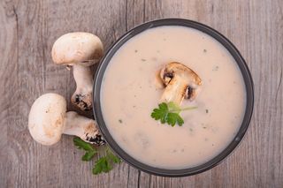 სოკოს კრემ სუპი