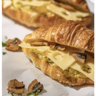  The garlicky Mushroom Croiffle   Unite