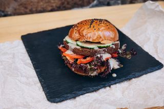 Бургер з фалафелем (310г)