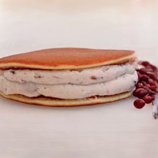 Dorayaki crema de queso y judía roja