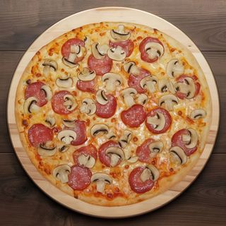 Pizza Salami Y Funghi