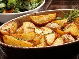 Картопляні брусочки з часником