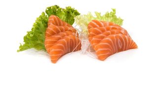 85. SASHIMI SALMONE fette di salmone 8pezzi