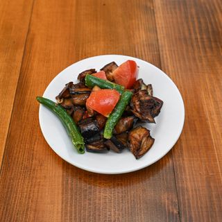 Vinete prăjite cu roşii, ardei