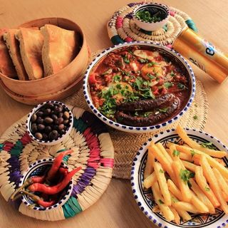 Ojja merguez+ 2* chapati mahdia+ 2 cannettes