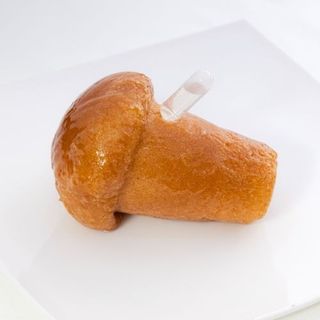 Babà napoletano al rum