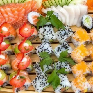 Uramaki Especial