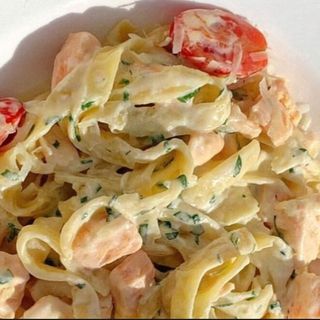 «ФАРФАЛЛЕ С СЁМГОЙ»