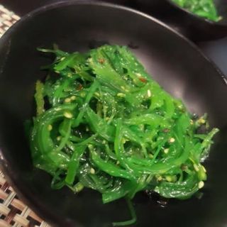 2.Goma Wakame
