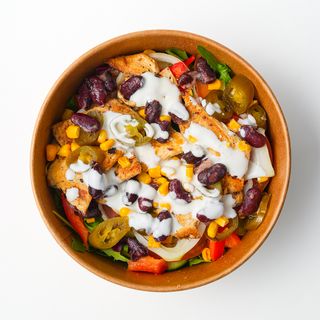 Meksička salata s piletinom