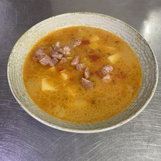 Ciorba ardeleneasca de cartofi cu afumatura 350 gr.