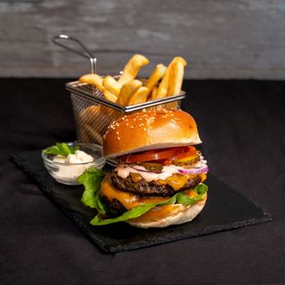 Meniu Dublu Cheeseburger