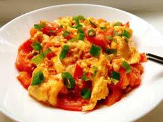 Pomodori saltati con uova