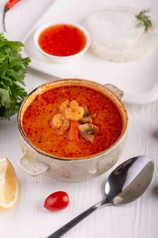 Том Ям с креветками (острый) (300 гр.)