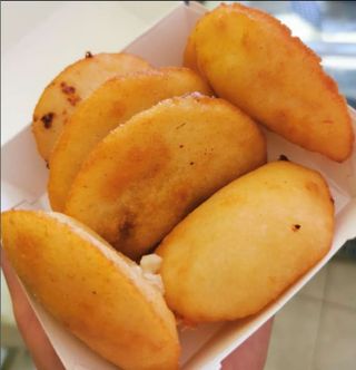 Mini Empanadas Mixtas (6 Uds.)