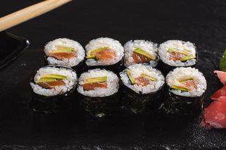 Salmon Philadelphia hosomaki