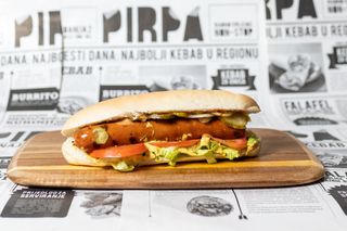 Roštiljska kobasica ljuta