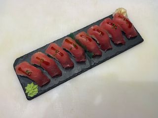 Atum Nigiri 6 unidades