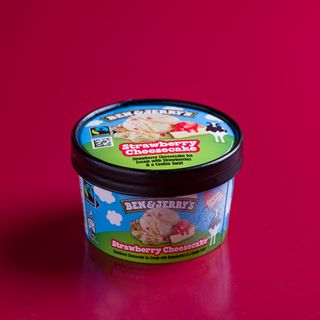 Ben & Jerry´s Strawberry Cheesecake