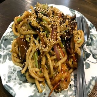 Fideos Udon con Gambas