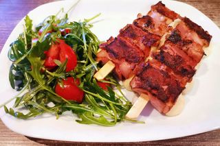 Кашкавалчета в бекон (200г)