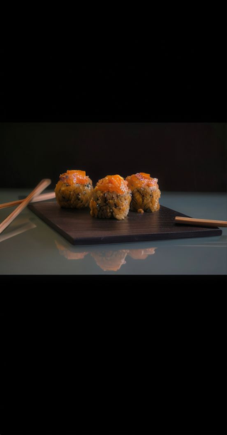 Sake Roll (8 Uds.)