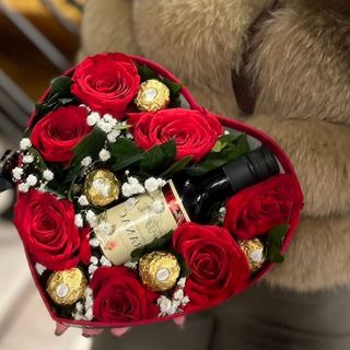 Cvijetni aranžman br. 19